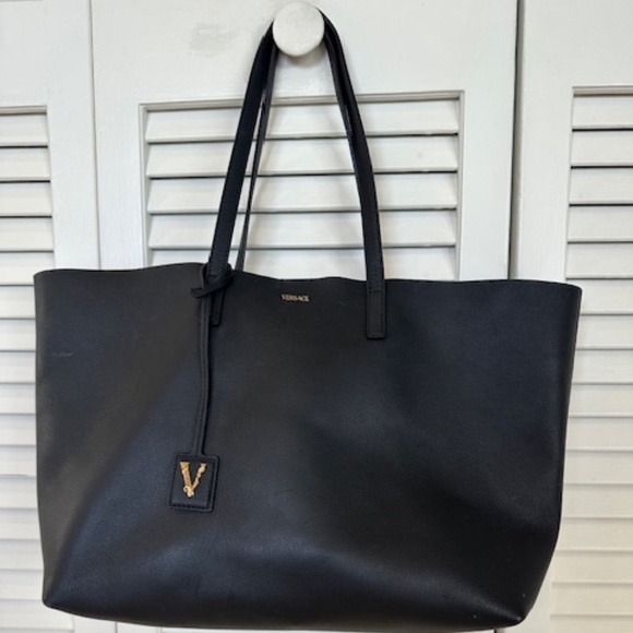 NWOT WOMEN'S VERSACE TOTE SHOULDER BAG WITH ADDITIONAL ATTACHED VERSACE  PURSE - Picture 5 of 16